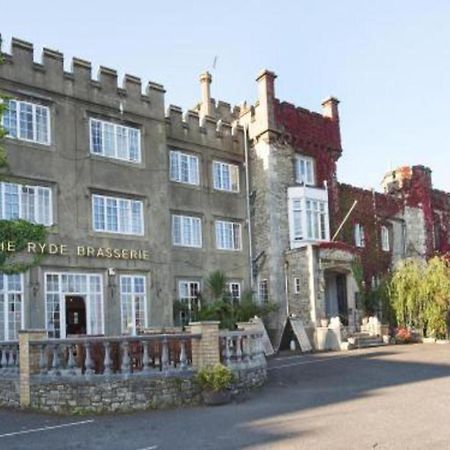 Ryde Castle By Greene King Inns Esterno foto